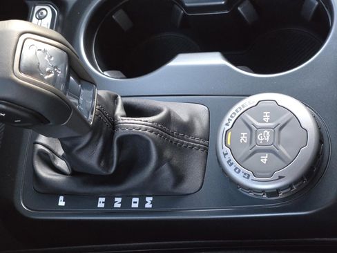 New 2025 Ford Bronco Big Bend image 11