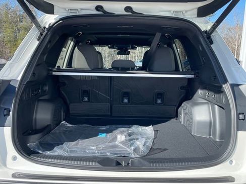 New 2025 Subaru Forester Premium image 21