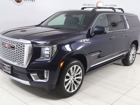 Used 2023 GMC Yukon XL Denali w/ Advanced Technology Package image 25
