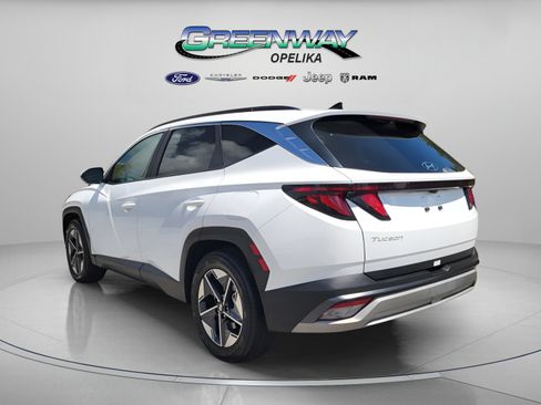Used 2025 Hyundai Tucson SEL FWD image 5