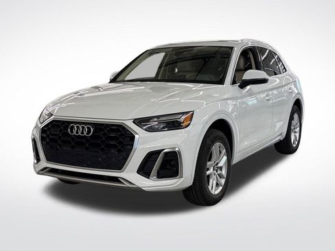Certified 2023 Audi Q5 2.0T Premium w/ Convenience Package image 1