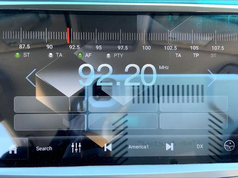 Used 2011 Toyota Camry LE w/ LE Extra-Value Pkg image 33