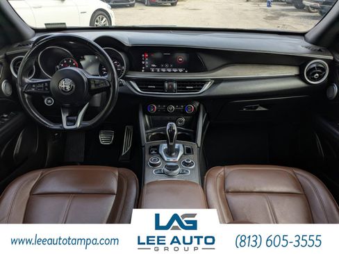 Used 2022 Alfa Romeo Stelvio Ti image 16