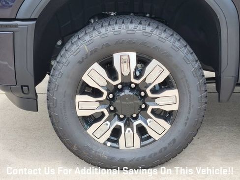 New 2026 GMC Sierra 2500 Denali w/ Denali Reserve Package AWD/4WD image 7