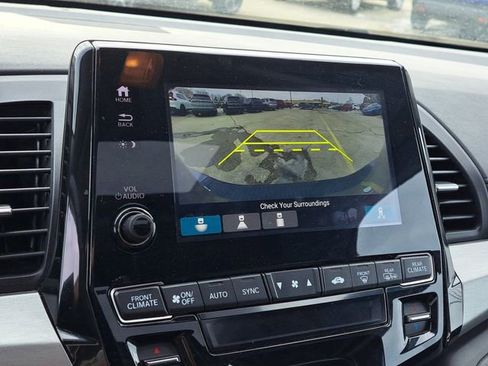 Certified 2024 Honda Odyssey EX-L image 15