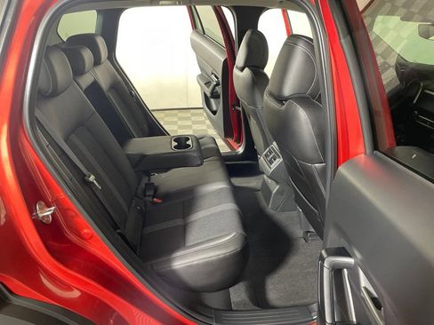 Used 2025 MAZDA CX-50 AWD 2.5 S w/ Cargo Package image 22