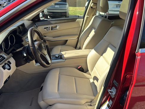 Used 2015 Mercedes-Benz E 350 4MATIC Sedan image 10
