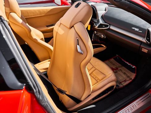 Used 2012 Ferrari 458 Spider RWD image 44