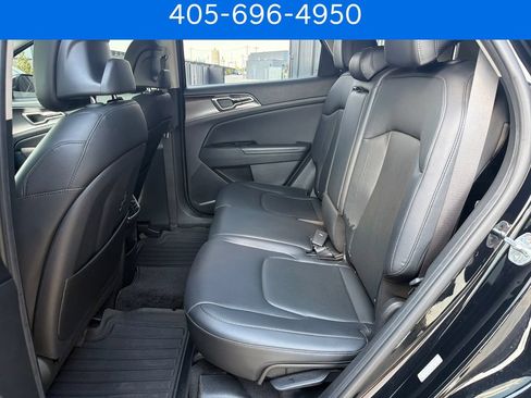 Used 2023 Kia Sportage EX FWD image 18