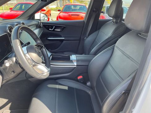 Used 2024 Mercedes-Benz GLC 300 GLC 300 image 27