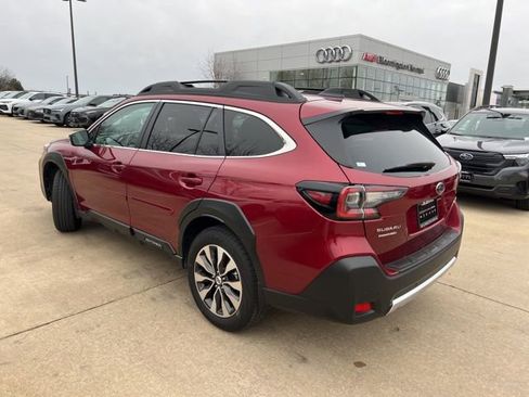 Used 2025 Subaru Outback Limited image 4