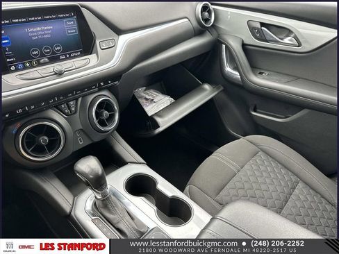 Used 2020 Chevrolet Blazer LT FWD image 34