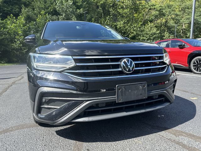 Used 2023 Volkswagen Tiguan SE FWD image 11