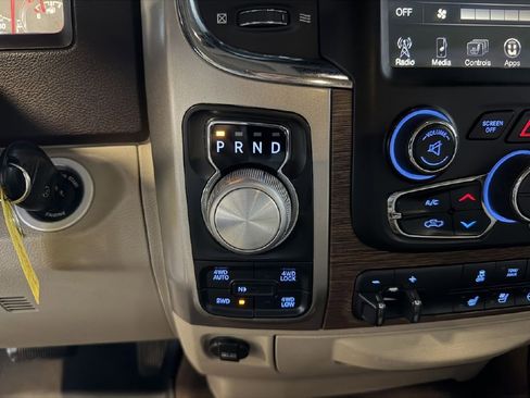 Used 2017 RAM 1500 Laramie AWD/4WD image 24