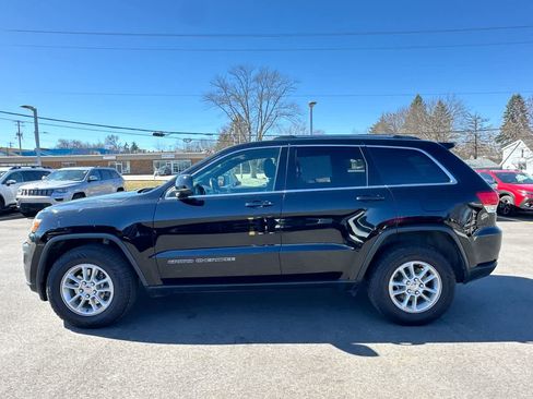Used 2018 Jeep Grand Cherokee Laredo image 10