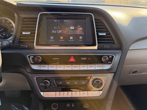 Used 2019 Hyundai Sonata ECO FWD image 22
