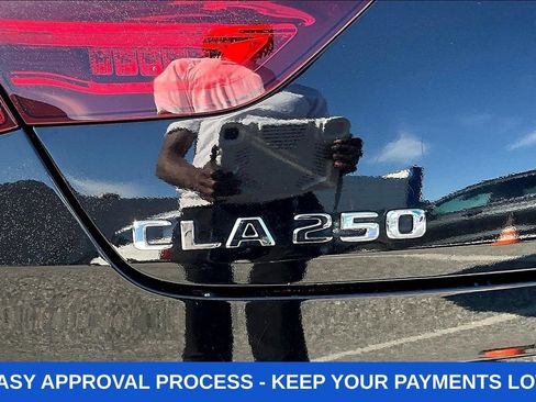 Used 2022 Mercedes-Benz CLA 250 image 27