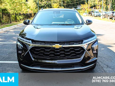 Used 2024 Chevrolet Trax LT image 10