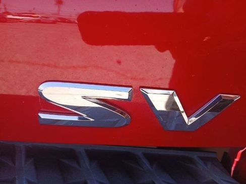 Certified 2022 Nissan Titan SV w/ SV Convenience Package RWD image 5