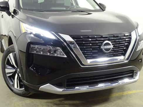 Used 2023 Nissan Rogue Platinum image 48