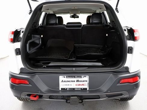 Used 2016 Jeep Cherokee Trailhawk w/ Leather Interior Group image 26