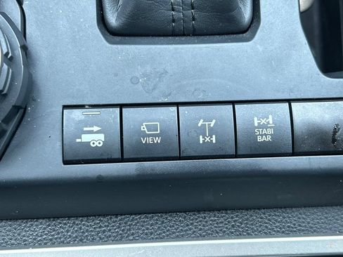 Used 2024 Toyota Tacoma 4x4 Double Cab Hybrid image 31