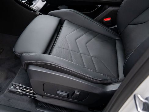 New 2026 BMW X1 xDrive28i w/ Technology Package image 15