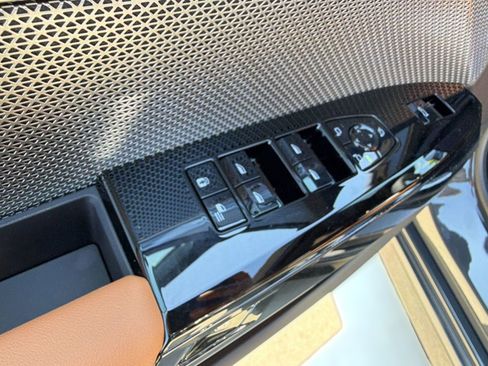 New 2026 BMW 740i RWD image 13