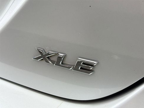 Certified 2022 Toyota Camry XLE image 14