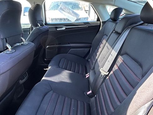 Used 2013 Ford Fusion SE image 11