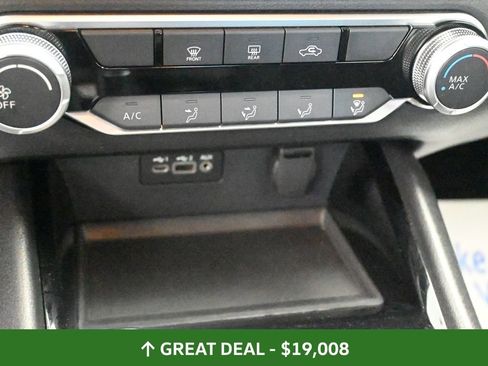 Used 2024 Nissan Altima 2.5 SV image 32