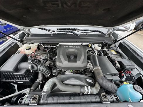 Used 2022 GMC Canyon Denali image 32