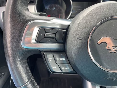 Used 2015 Ford Mustang Premium RWD image 28