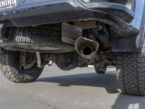 Used 2023 GMC Sierra 2500 AT4 w/ AT4 Premium Plus Package image 24