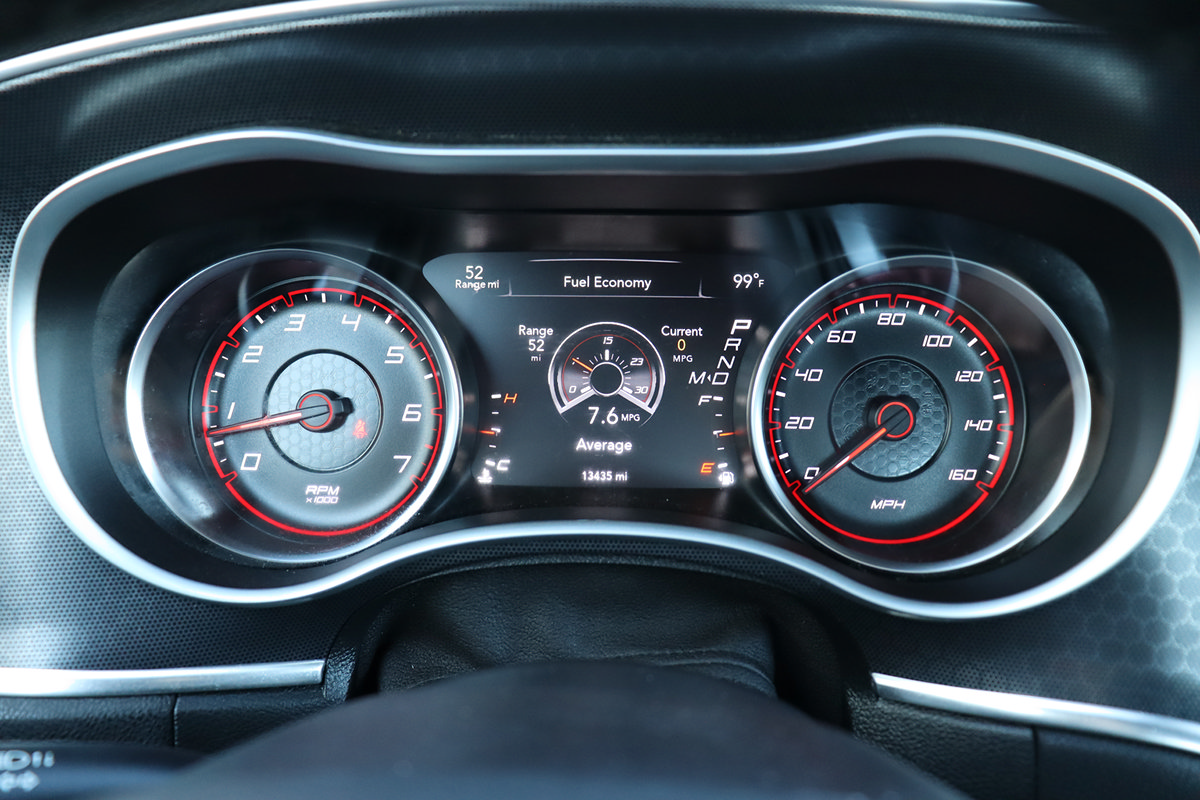 Used 2018 Dodge Charger R/T w/ Plus Group RWD image 29