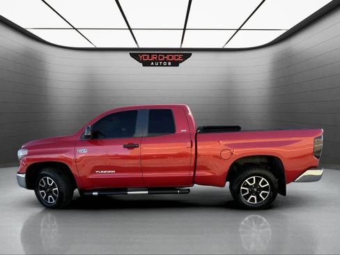 Used 2018 Toyota Tundra SR5 image 2