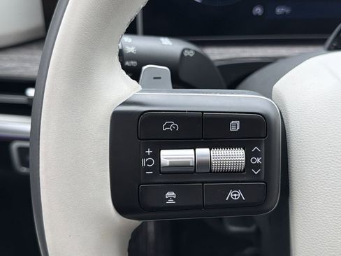 Used 2024 Hyundai Santa Fe Calligraphy image 11