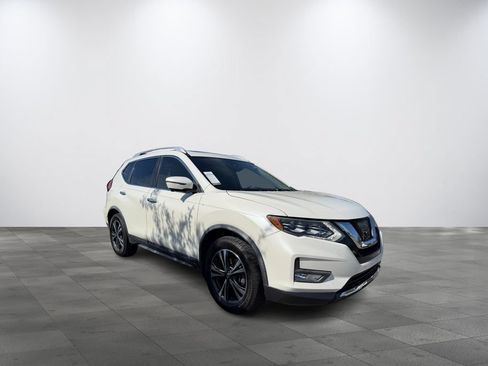 Used 2017 Nissan Rogue SL w/ SL Premium Package FWD image 1