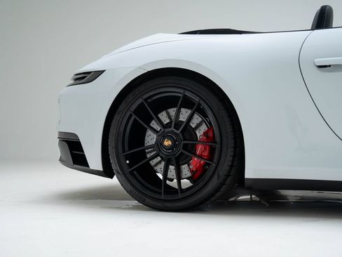 Used 2022 Porsche 911 Carrera GTS RWD image 11