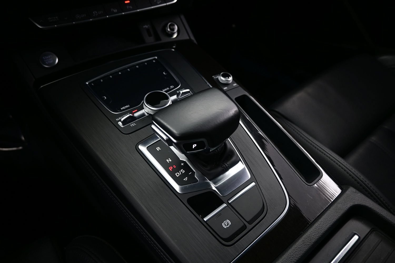 Used 2020 Audi Q5 Prestige w/ Prestige Package AWD/4WD image 25