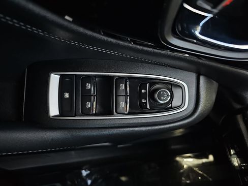 Used 2023 Subaru Outback Limited image 29