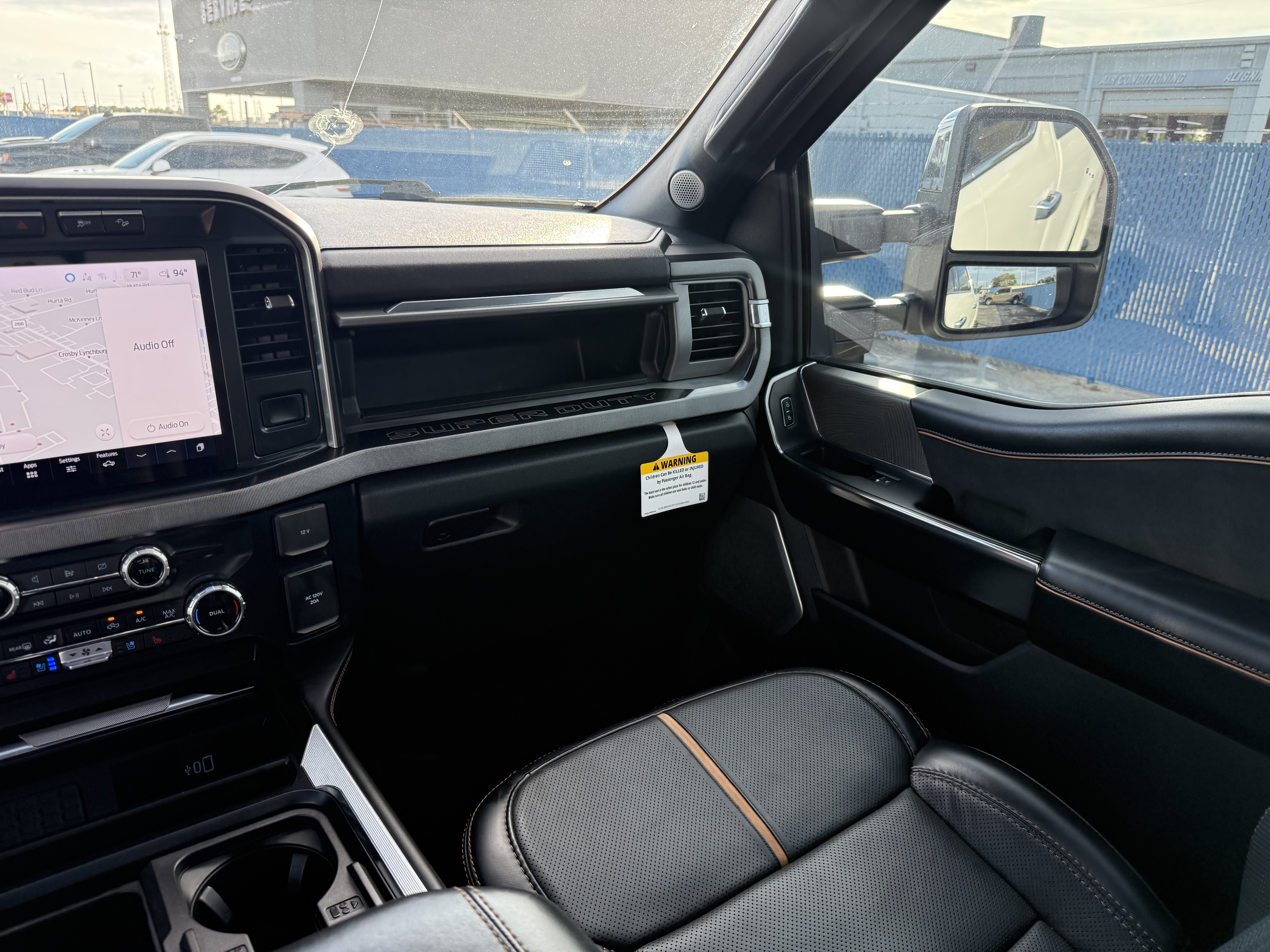 Used 2024 Ford F250 Platinum AWD/4WD image 32