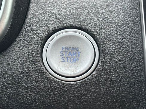 Used 2022 Hyundai Tucson SEL image 24