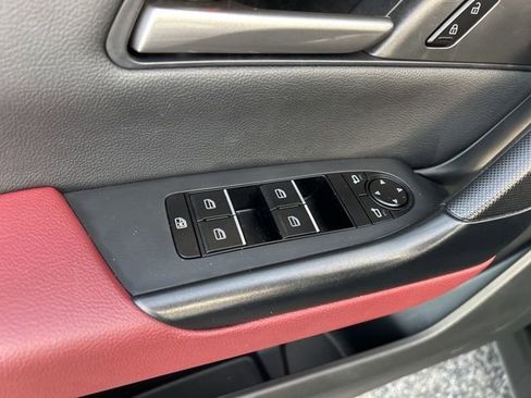 Used 2025 MAZDA CX-50 AWD 2.5 Hybrid w/ Premium Pkg image 13