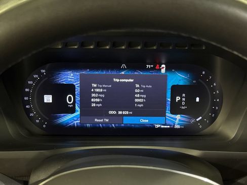 Certified 2023 Volvo XC90 B6 Ultimate w/ Protection Package Premier AWD/4WD image 14