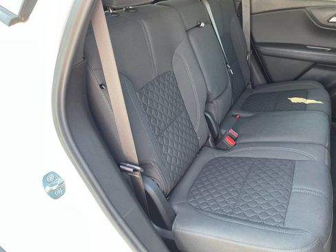 Used 2020 Chevrolet Blazer LT image 20