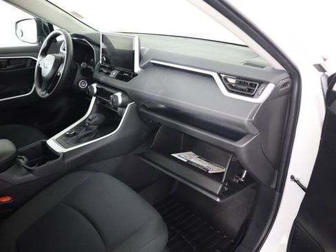 Used 2025 Toyota RAV4 LE image 48