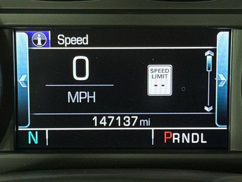 Used 2019 Chevrolet Suburban Premier AWD/4WD image 23