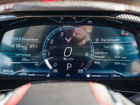 Used 2023 Chevrolet Corvette Stingray Premium Conv w/ Z51 Performance Package RWD image 24