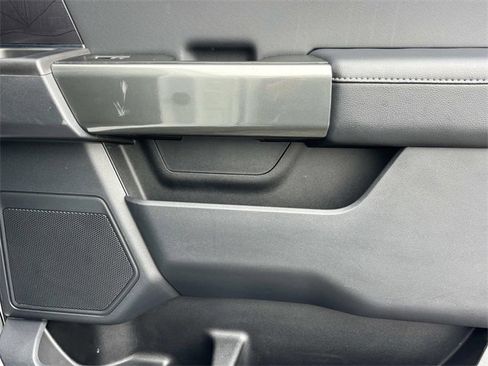 Used 2023 Ford F150 XLT w/ Equipment Group 302A High image 21